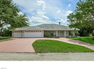 3353 SE 17th Pl, Cape Coral, FL 33904