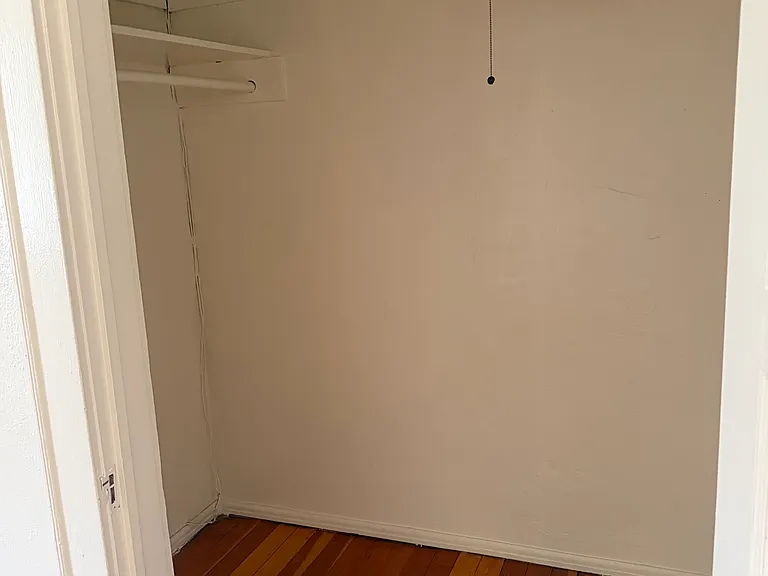 404 S 5th Ave #6 — Photo 5