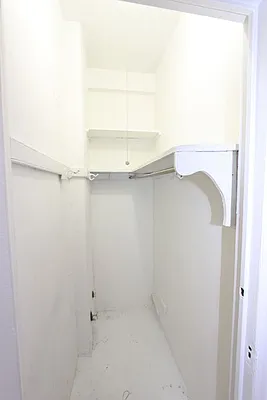 Rented by Dynamik Realty | media 25