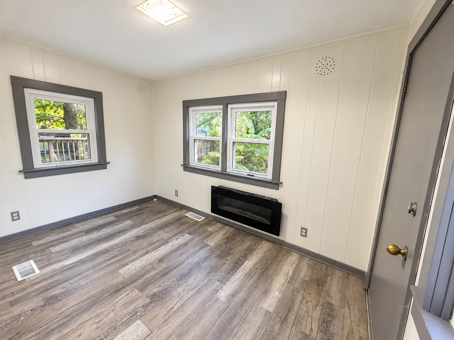 2 bed, 1015 sqft, $1,695 — Photo 3