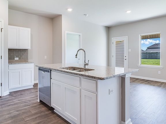 5th image of 3504 Canebrake Mill Dr #D