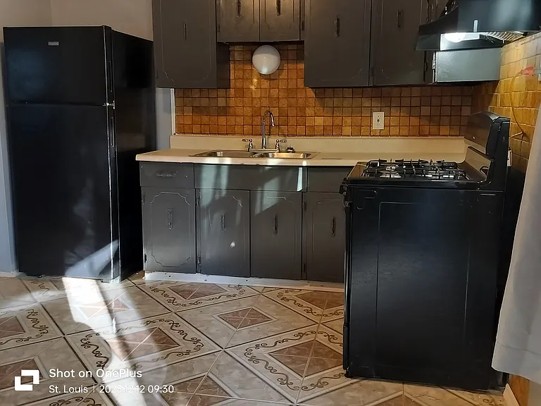 10504 Baron Dr — Photo 7
