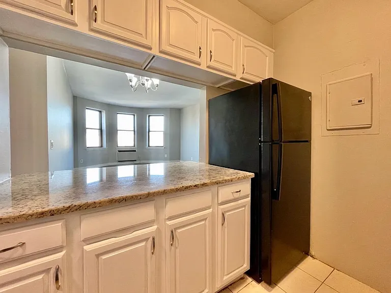 43-49 Van Wagenen Ave #4B — Photo 3