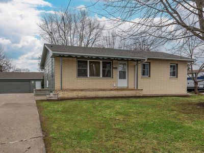 3901 N Union St, Des Moines, IA, 50316