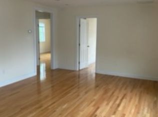 10 Anoka Ave #2B, Barrington, RI 02806