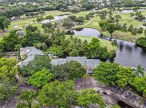 207 Wimbledon Lake Dr — Photo 36