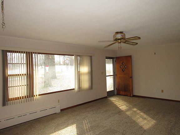 4th image of 34462 S Davy Ln