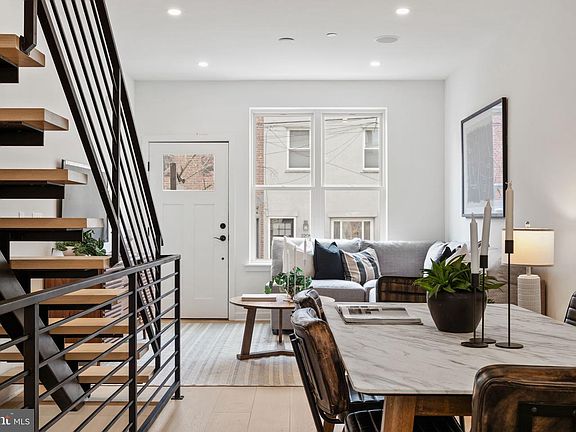 5th image of 2209 Montrose St