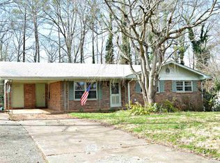 6943 Knollwood Dr, Morrow, GA 30260