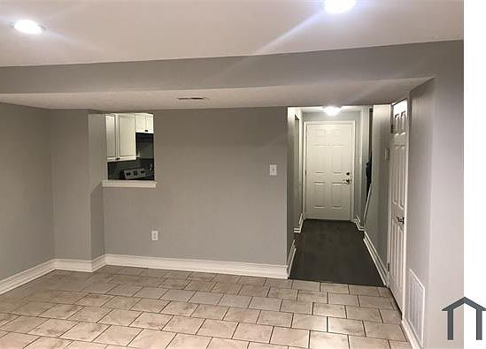 2nd image of 6455 Lacrosse Ln NE