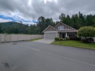 46570 Hearthstone St, Chilliwack, BC V2R 0E4