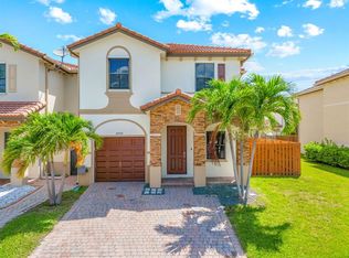 22773 SW 88th Path, Cutler Bay, FL 33190