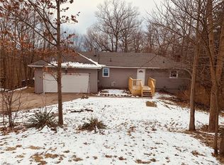 286 River Rd, Hinckley, OH 44233