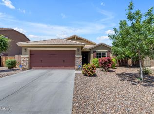 2218 E Gillcrest Rd, Gilbert, AZ 85298