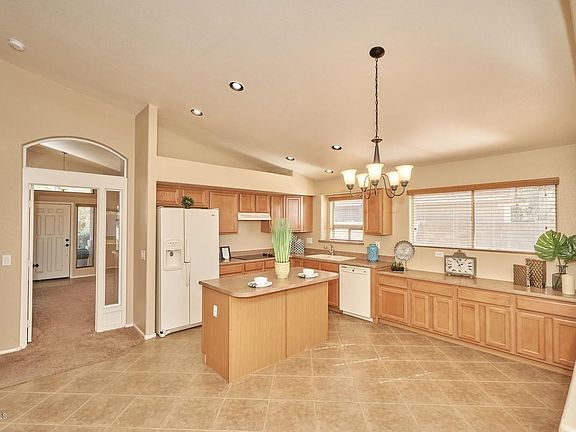 Breakfast Room-Kitchen RS