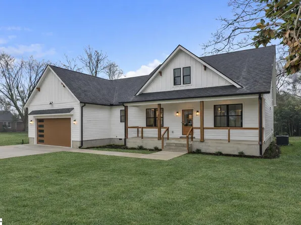 223 Old Cedar Rock Rd, Easley, SC 29609