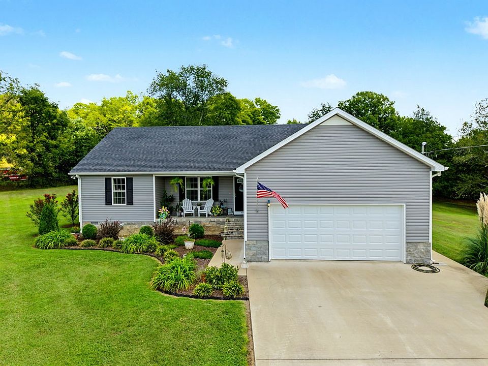 1st image of 127 Fiddlers Ct