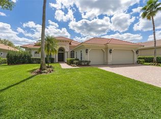 932 Glen Lake Cir, Naples, FL 34119