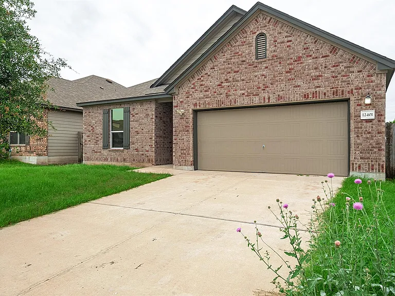 12401 Franklin D Roosevelt St — Photo 34