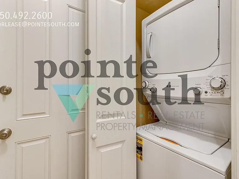 4691 Amhurst Cir — Photo 27