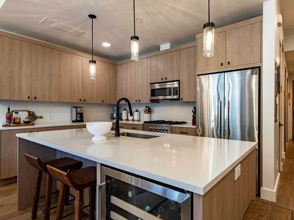 660 1st Ave N #102, Ketchum, ID 83340