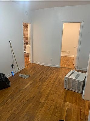 2nd image of 530 E 13th St APT 15