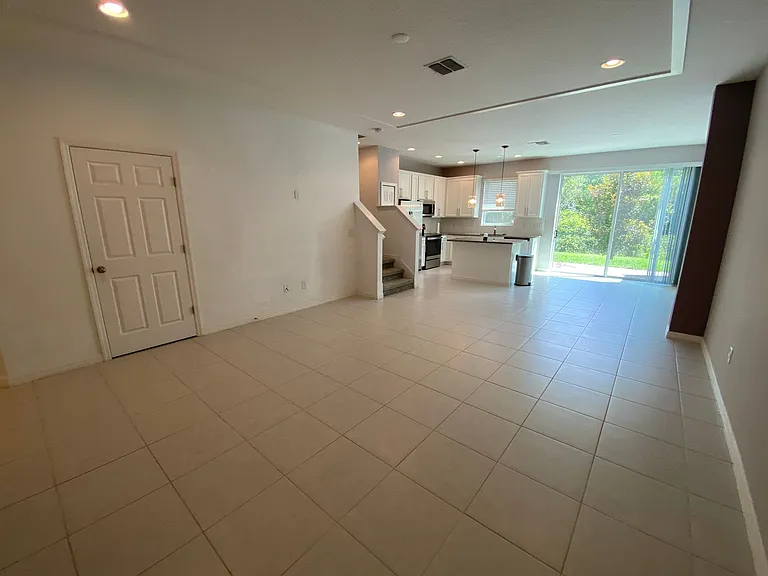 2217 Sedge Grass Way — Photo 6