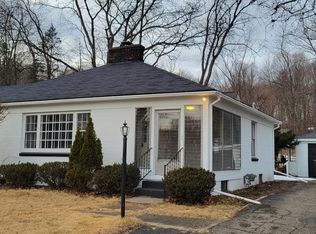 46064 Norton Ct, Northville, MI 48167