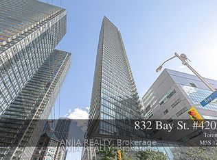 832 Bay St #4202, Toronto, ON M5S 1Z6