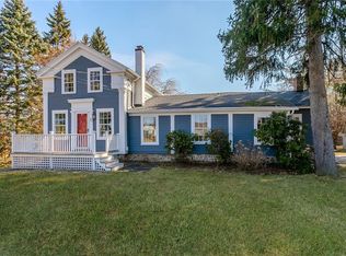 30 Loud Rd, Fairport, NY 14450