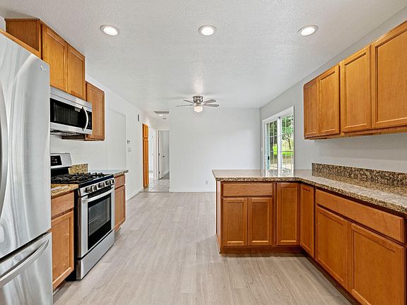 5th image of 6020 Hughes Road