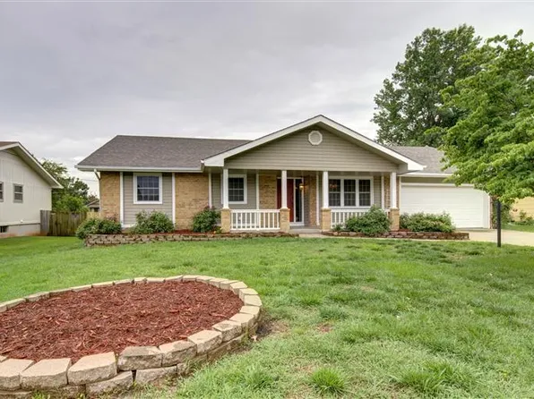 916 E Meadowlark Street, Springfield, MO 65810