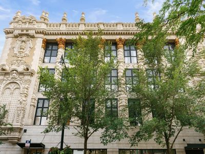 1635 W Belmont Ave APT 509, Chicago, IL, 60657