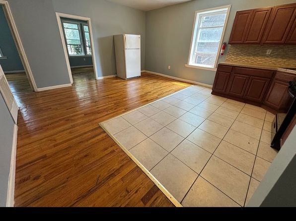184 W Bigelow St #2B