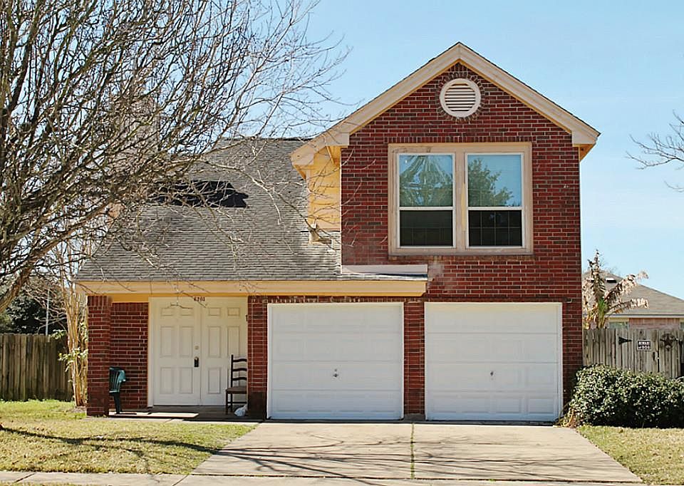 1st image of 6203 Newbury Dr