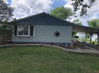 335 Goldenridge Dr, Levittown, PA 19057
