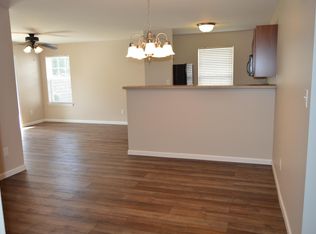 2102 Spring Creek Ln, O'Fallon, MO 63368