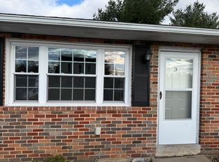 5269 E Trindle Rd APT 3, Mechanicsburg, PA 17050