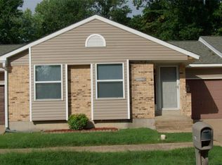 1912 Casa Dr, Arnold, MO 63010