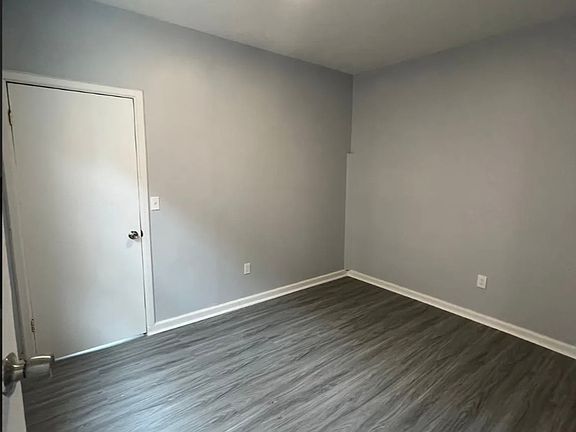 2nd image of 166 Palisades Ave #4