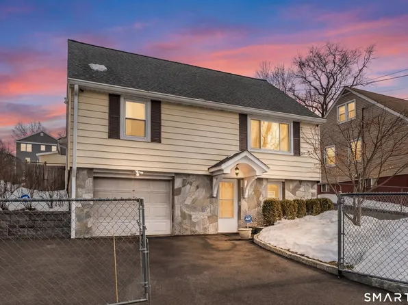 46 Oakleaf Street, Bridgeport, CT 06606
