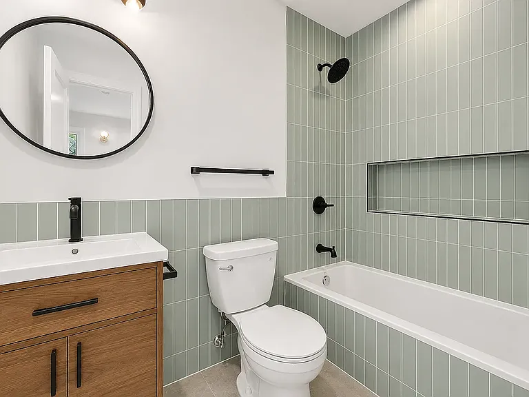 68 Linden St #2A — Photo 9
