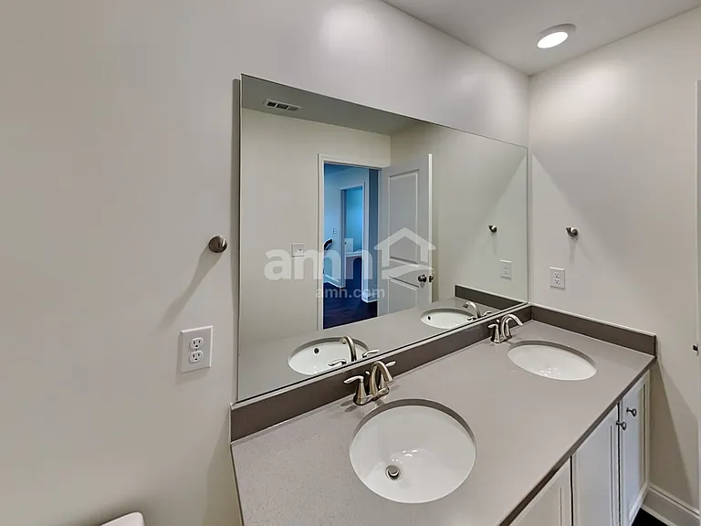 3910 Dignity Ct — Photo 15