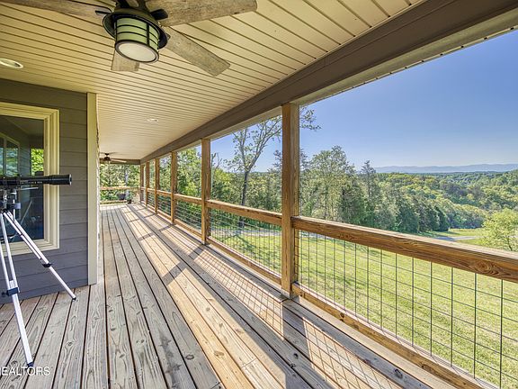 3rd image of 1424 Millican Grove Rd