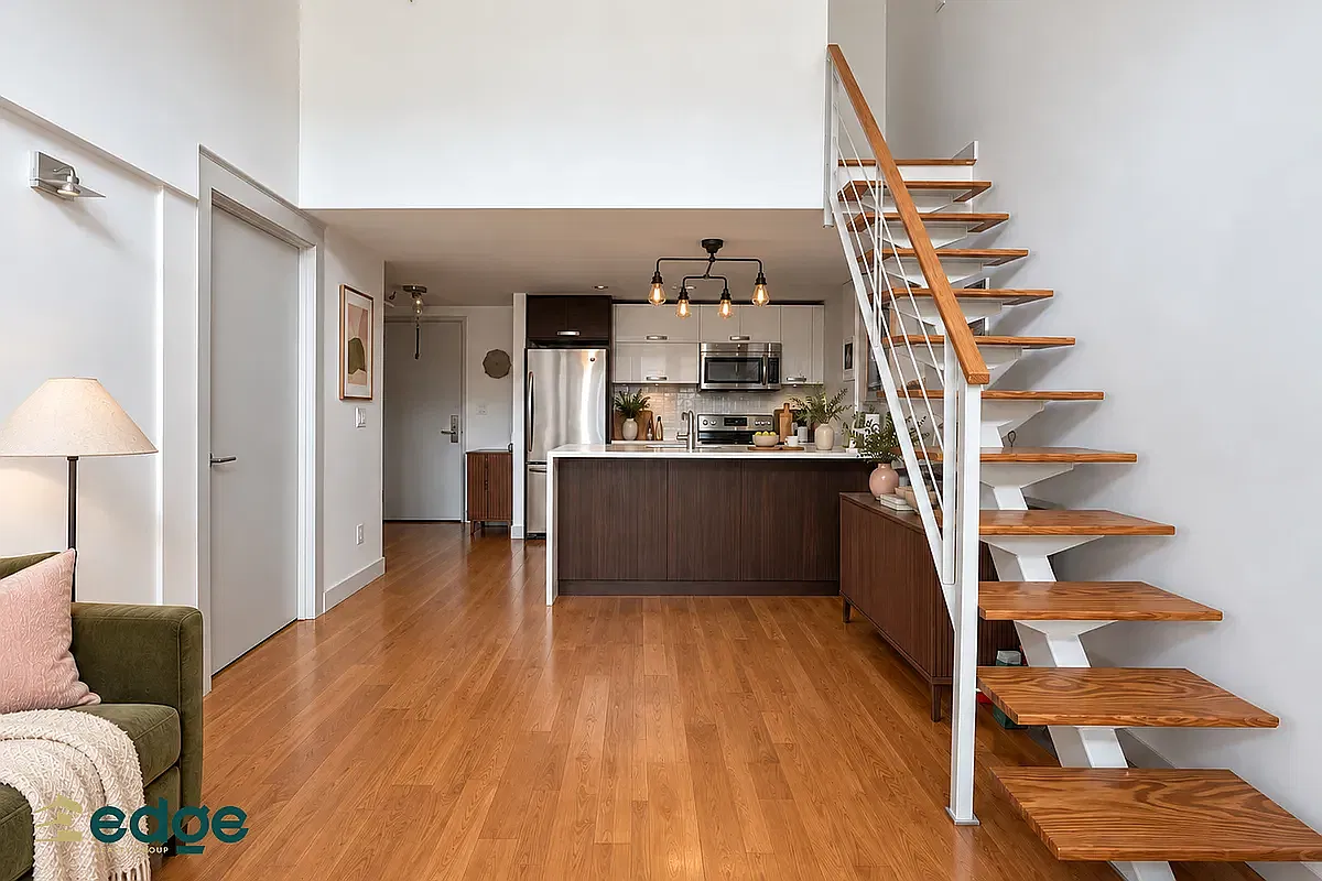 392 Saint Mark's Avenue — Photo 4