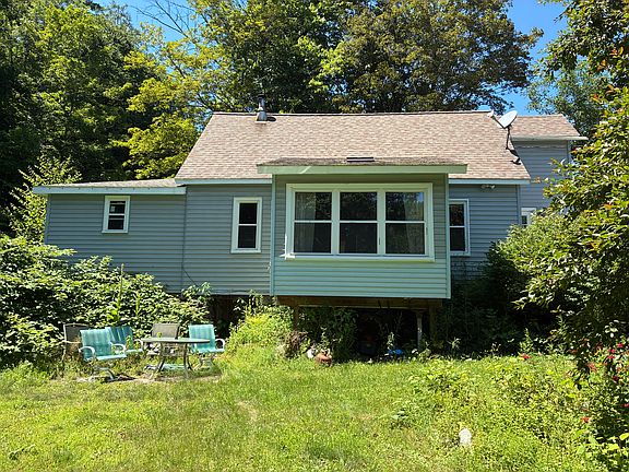 2nd image of 15 Stillman Village Rd
