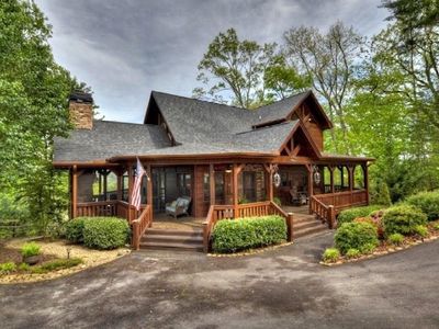 902 Laurel Creek Trl, Blue Ridge, GA, 30513