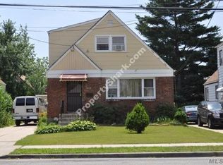 249-18 147th Ave, Rosedale, NY 11422
