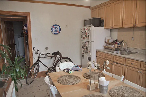 Rented by Bold New York | media 9