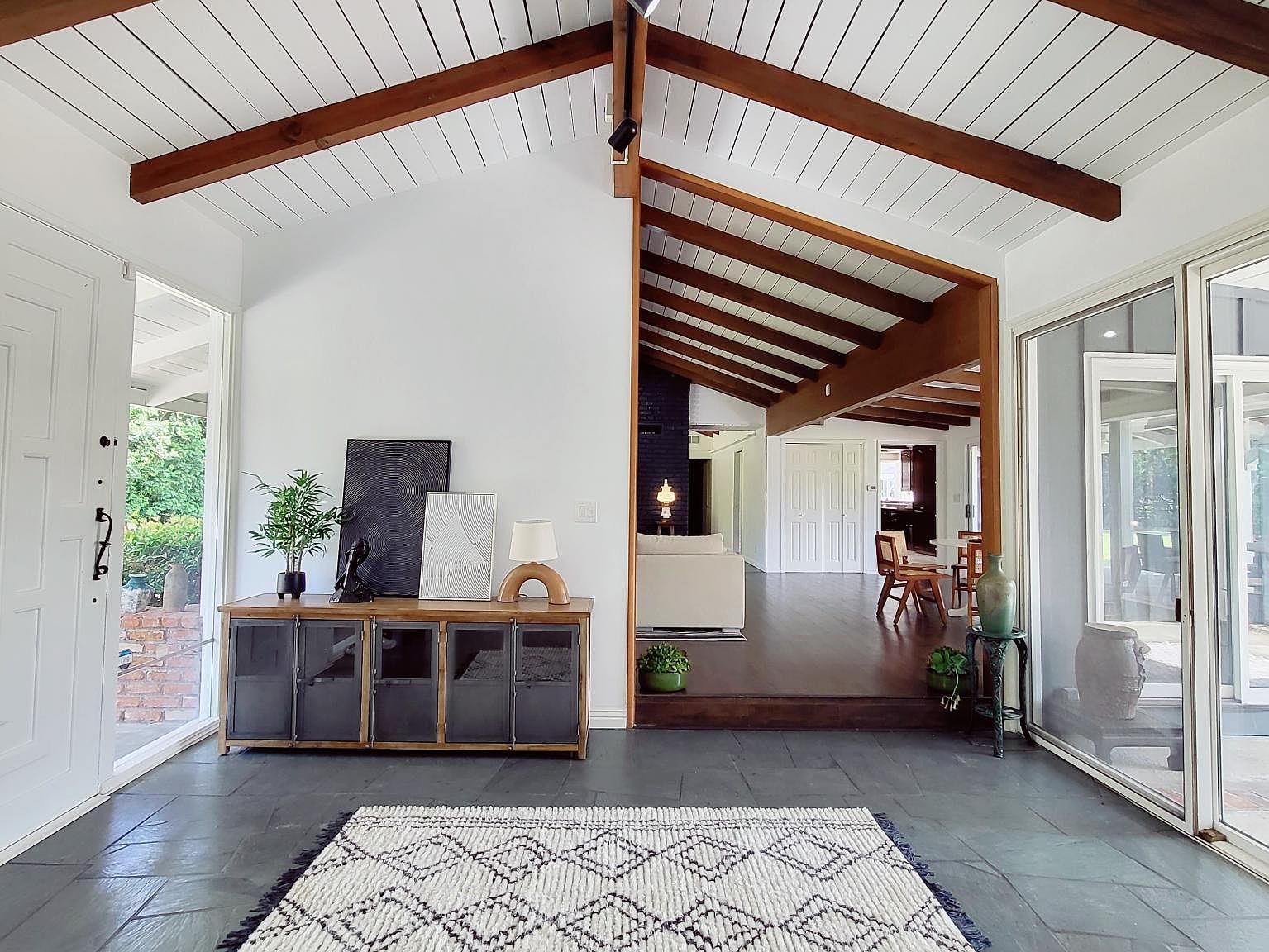 1075 N Richman Knls, Fullerton, CA 92835 Zillow